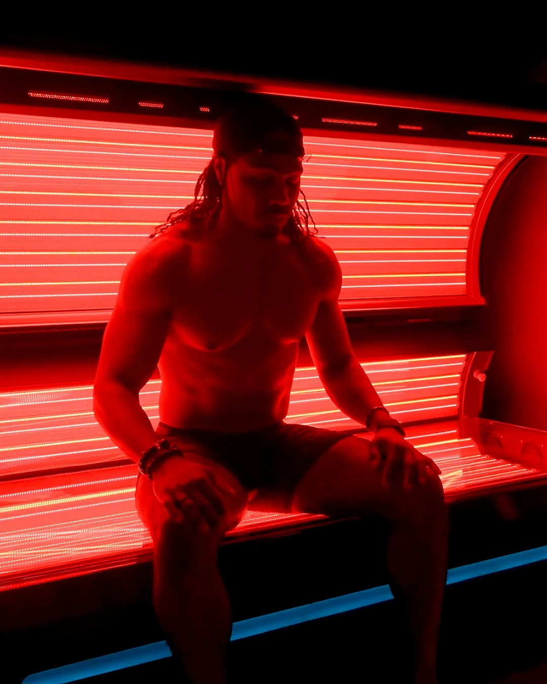The Athlete's Secret Weapon: Red Light Therapy for Faster Recovery - REDSOL Wellness Club League City TX